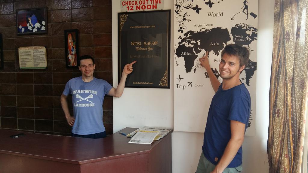 Hotel Safari Agra  Ngoại thất bức ảnh