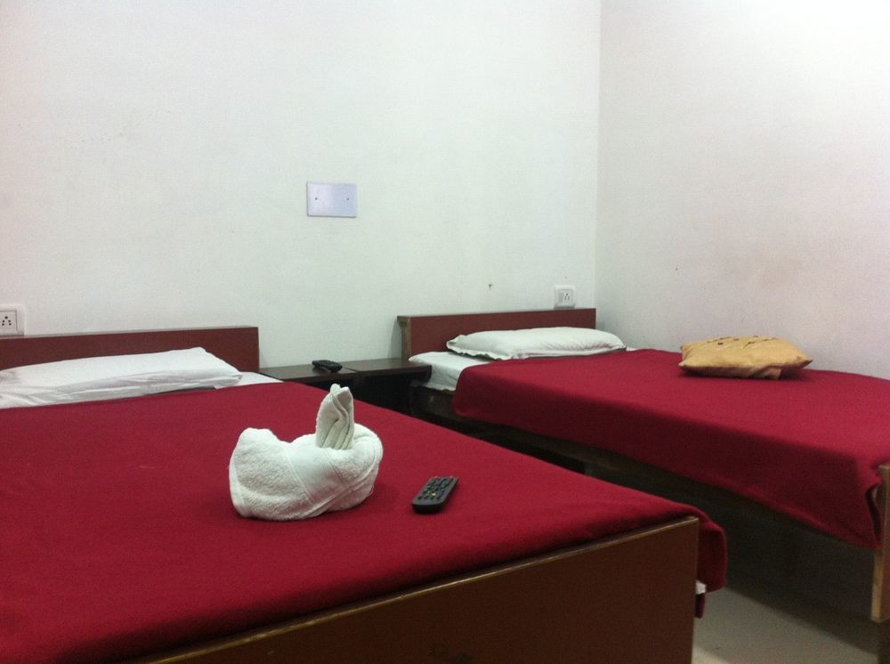 Hotel Safari Agra  Ngoại thất bức ảnh