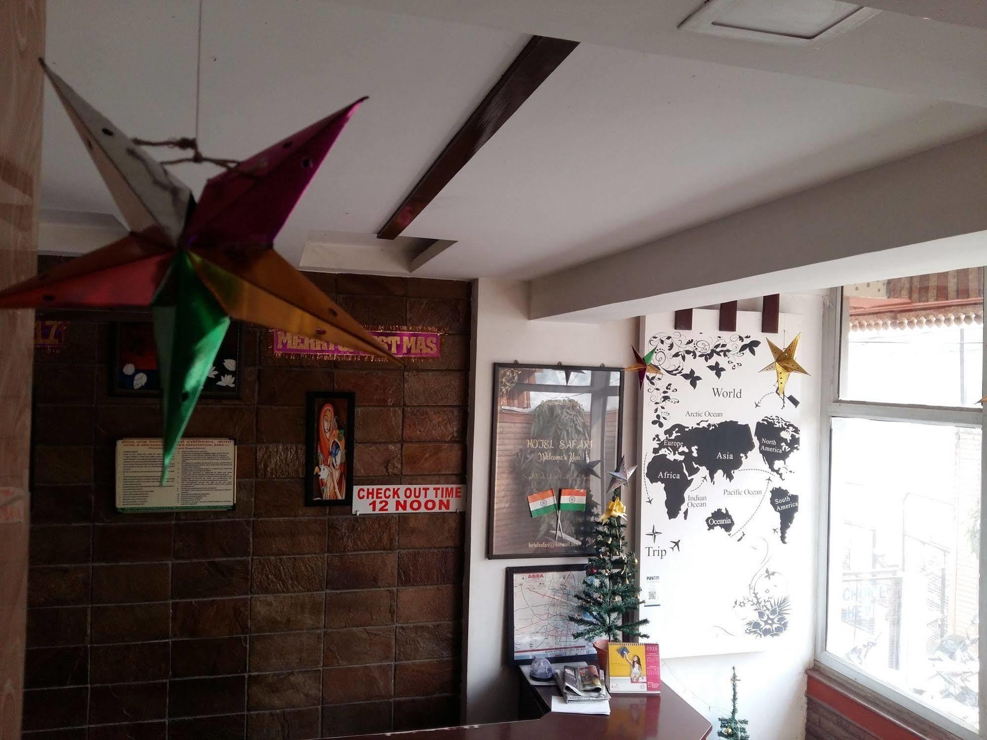 Hotel Safari Agra  Ngoại thất bức ảnh